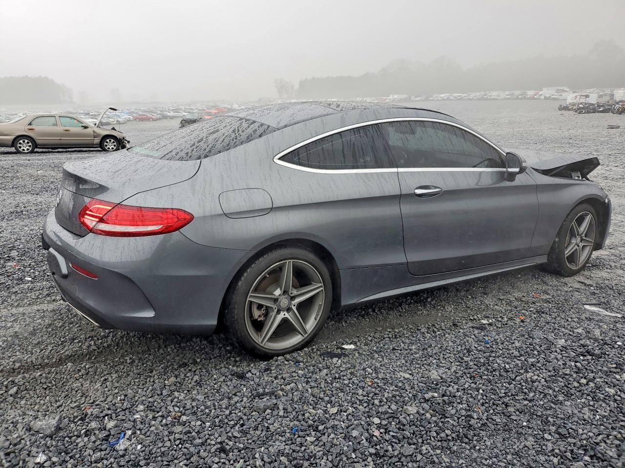 2017 Mercedes-Benz C 300 - zdjęcie 3