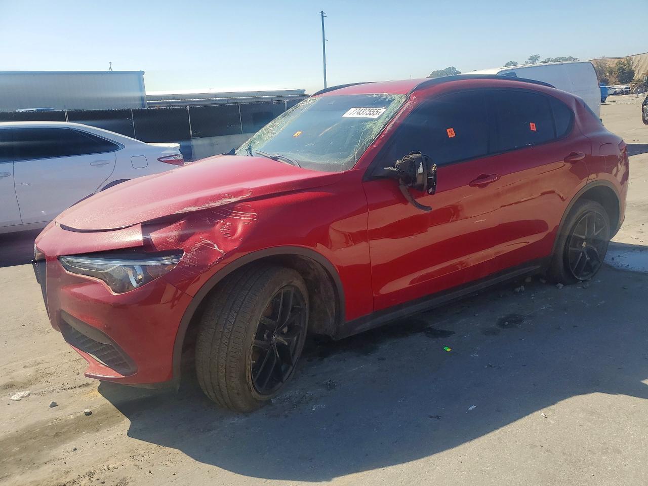 2021 Alfa Romeo Stelvio Sport - zdjęcie główne
