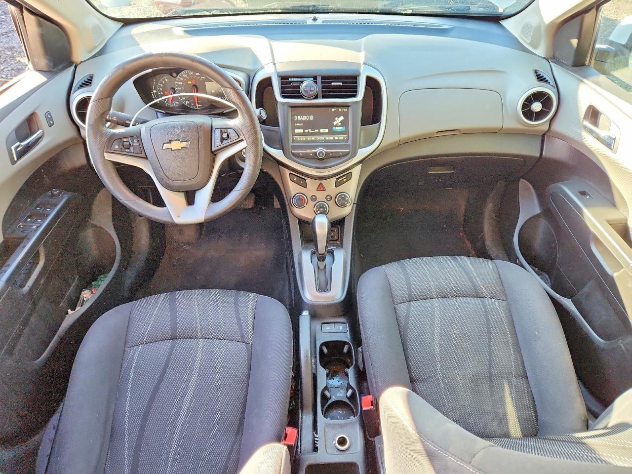 2017 Chevrolet Sonic Lt - zdjęcie 8