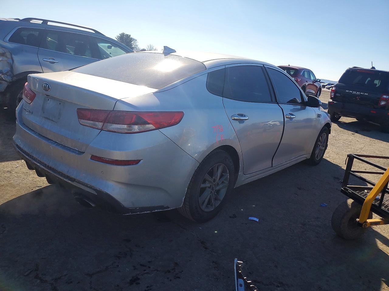 2019 Kia Optima Lx - zdjęcie 3