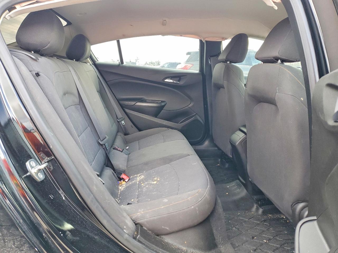 2018 Chevrolet Cruze Ls - zdjęcie 11