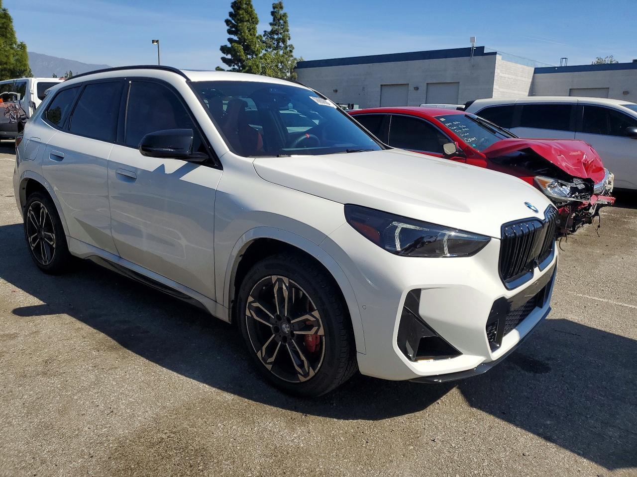 2025 BMW X1 M35I - zdjęcie 4