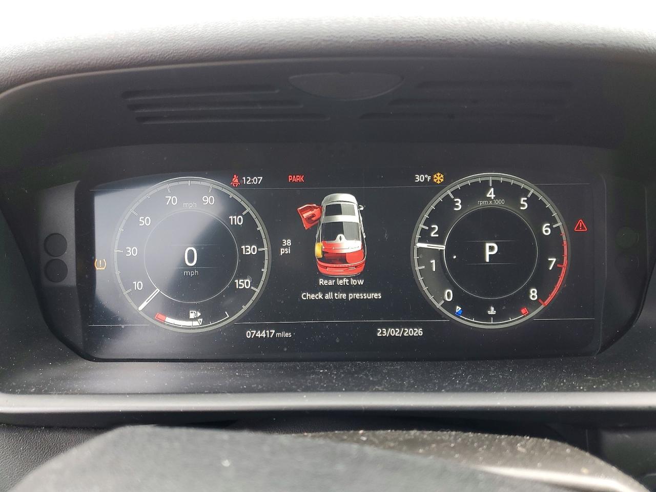 2018 Land Rover Discovery Hse Luxury - zdjęcie 9