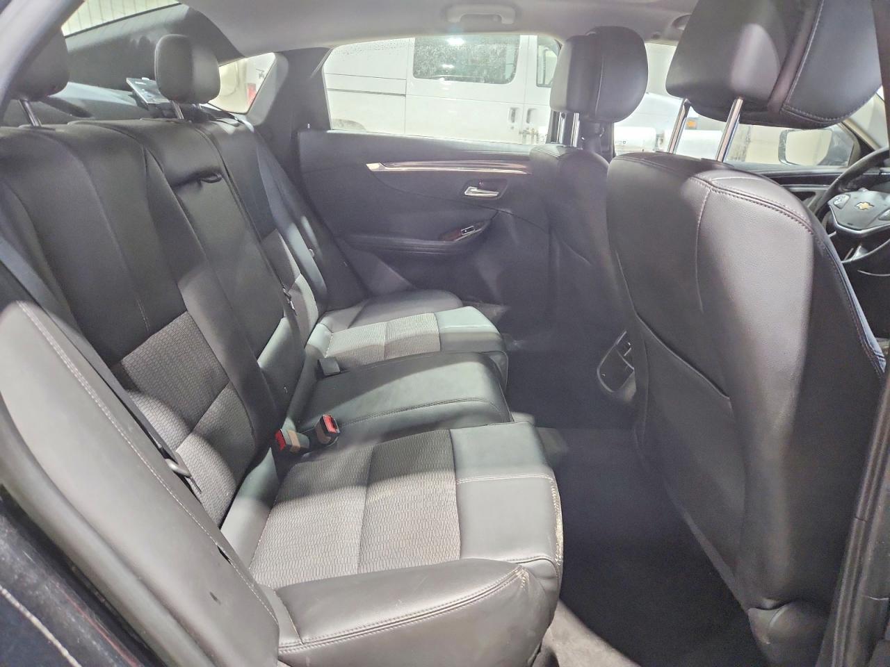 2014 Chevrolet Impala Lt - zdjęcie 10