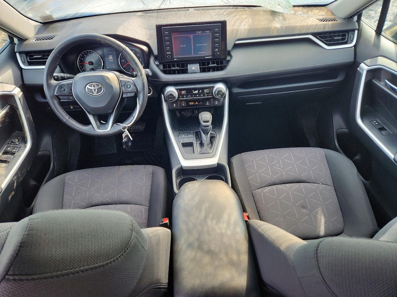 2020 Toyota Rav4 Xle - zdjęcie 8