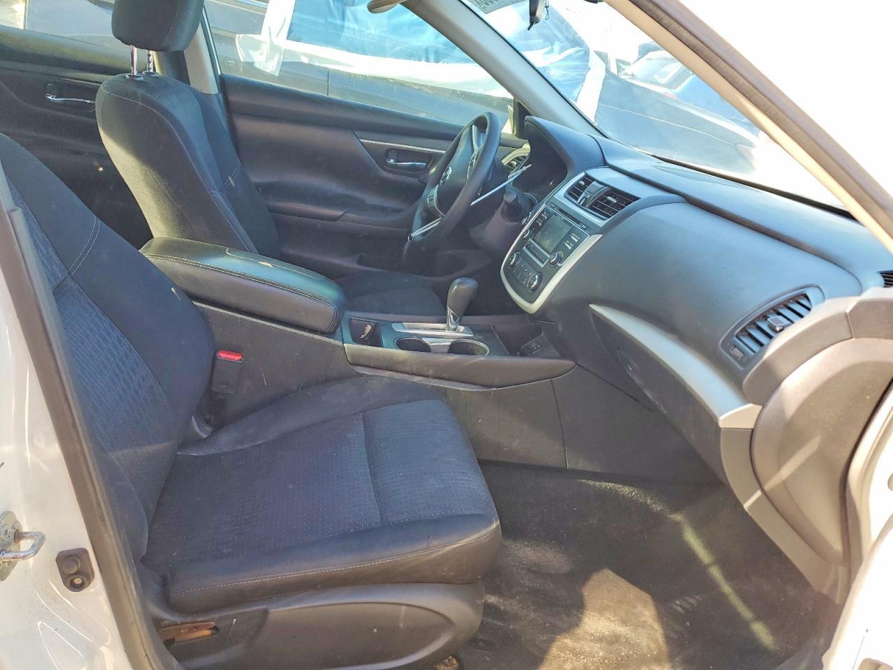 2016 Nissan Altima 2.5 S - zdjęcie 7