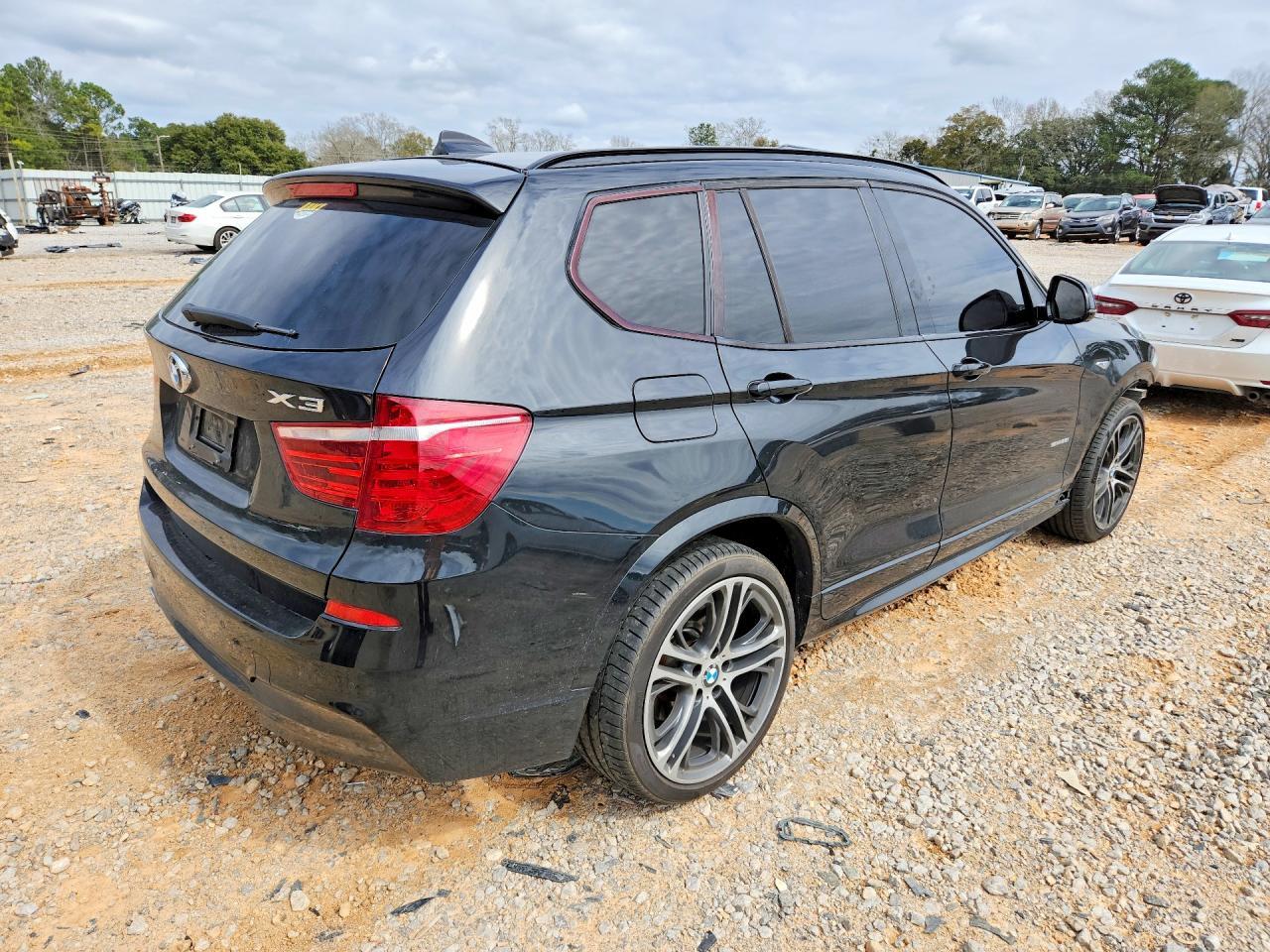 2017 BMW X3 Sdrive28I - zdjęcie 3