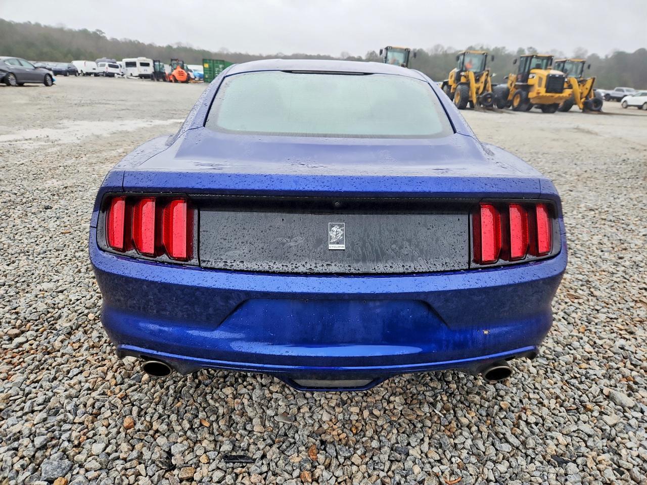 2015 Ford Mustang - zdjęcie 6