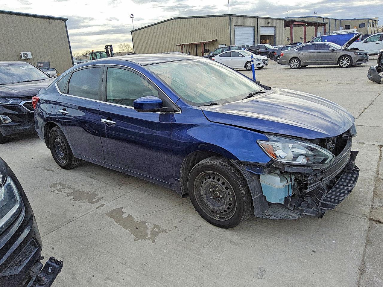 2019 Nissan Sentra S - zdjęcie 4