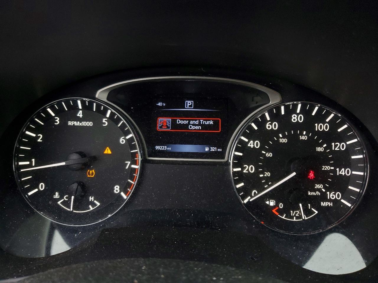 2017 Nissan Altima 2.5 - zdjęcie 9