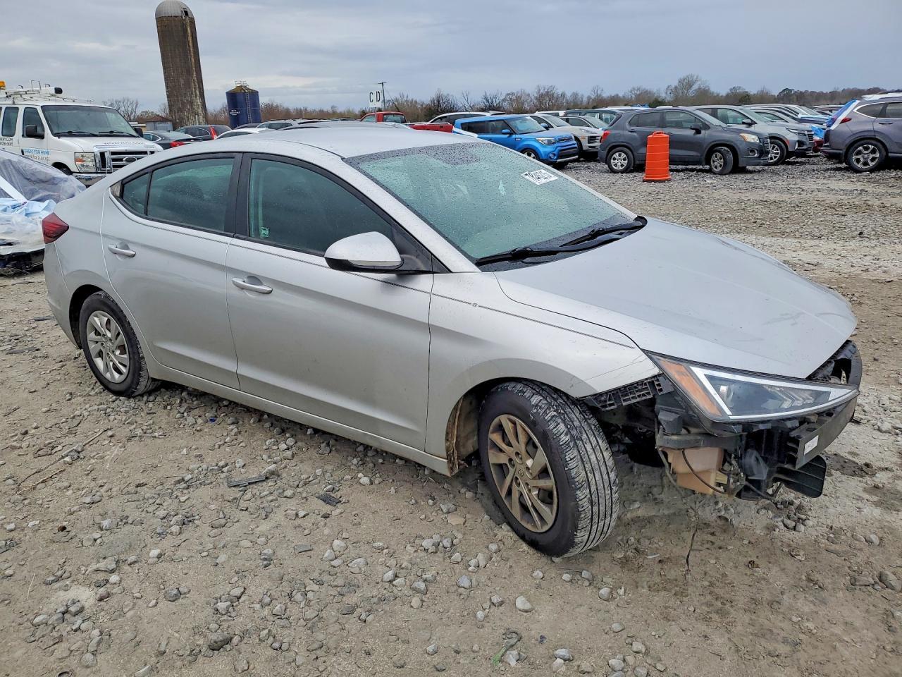 2019 Hyundai Elantra Se - zdjęcie 4