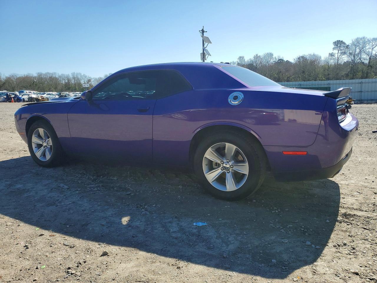 2023 Dodge Challenger Sxt - zdjęcie 2