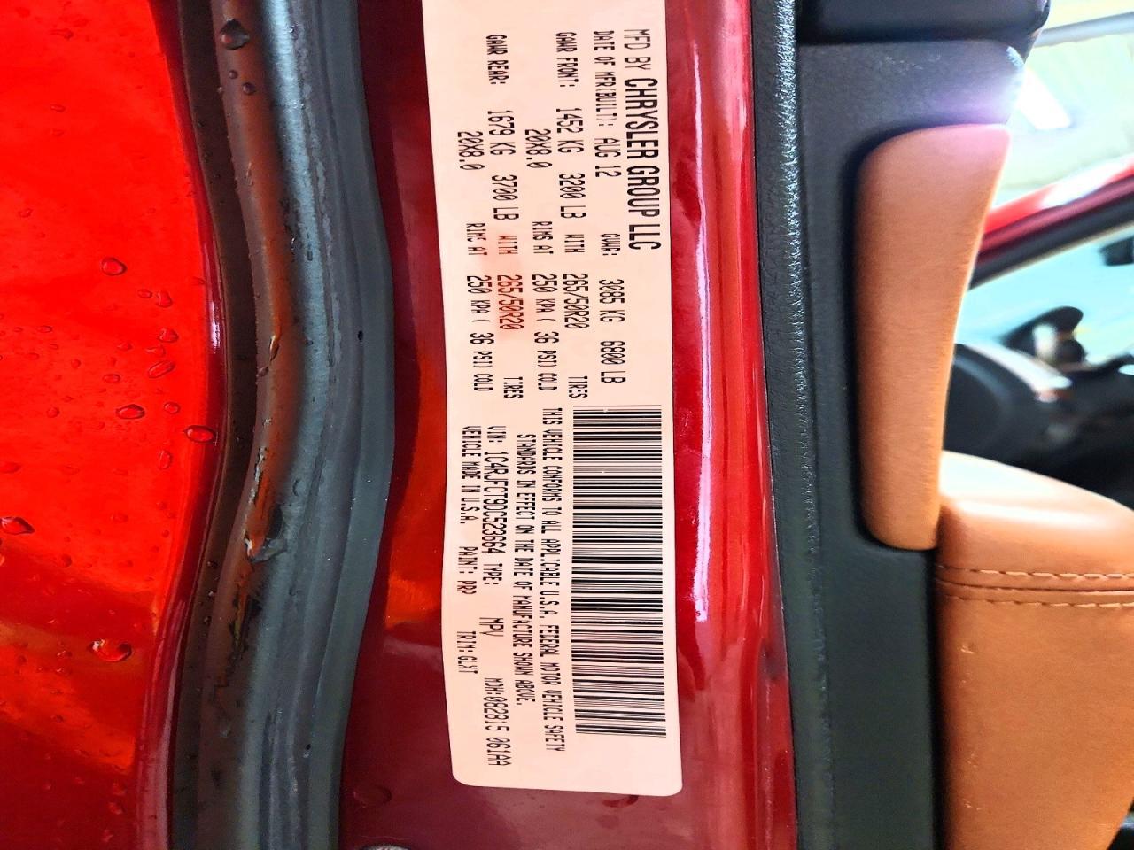 2013 Jeep Grand Cherokee Overland - zdjęcie 13