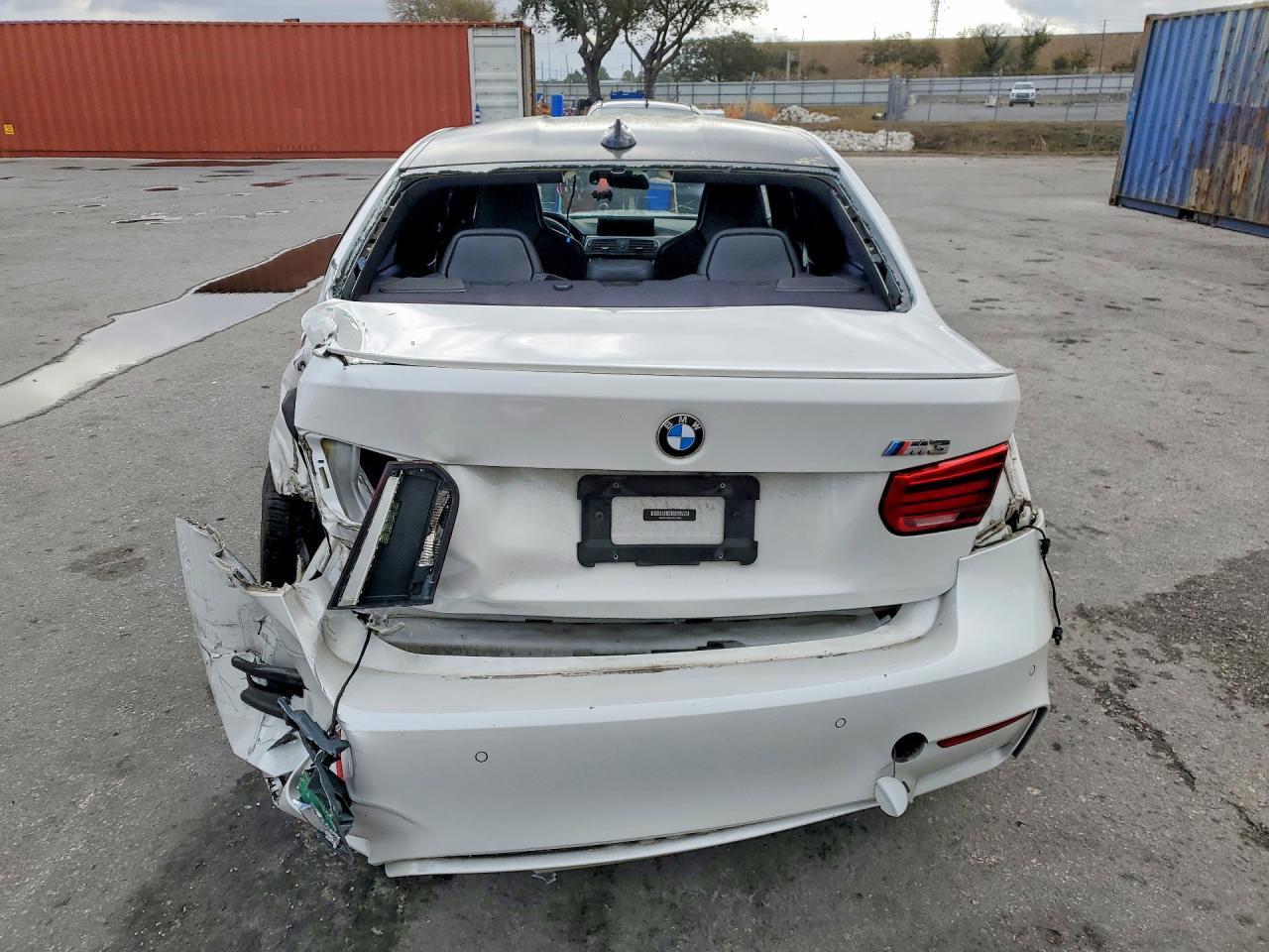 2018 BMW M3 - zdjęcie 6