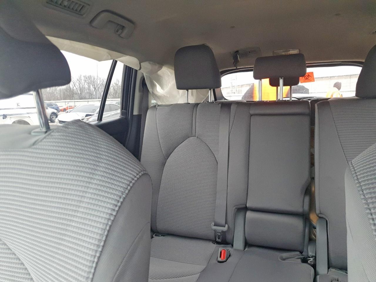 2022 Toyota Highlander L - zdjęcie 10