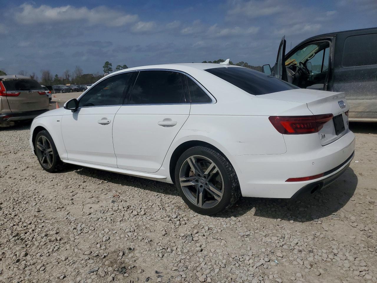 2018 Audi A4 Premium Plus - zdjęcie 2