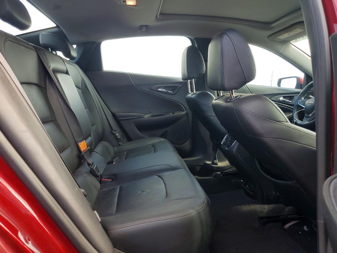 2017 Chevrolet Malibu Premier - zdjęcie 10