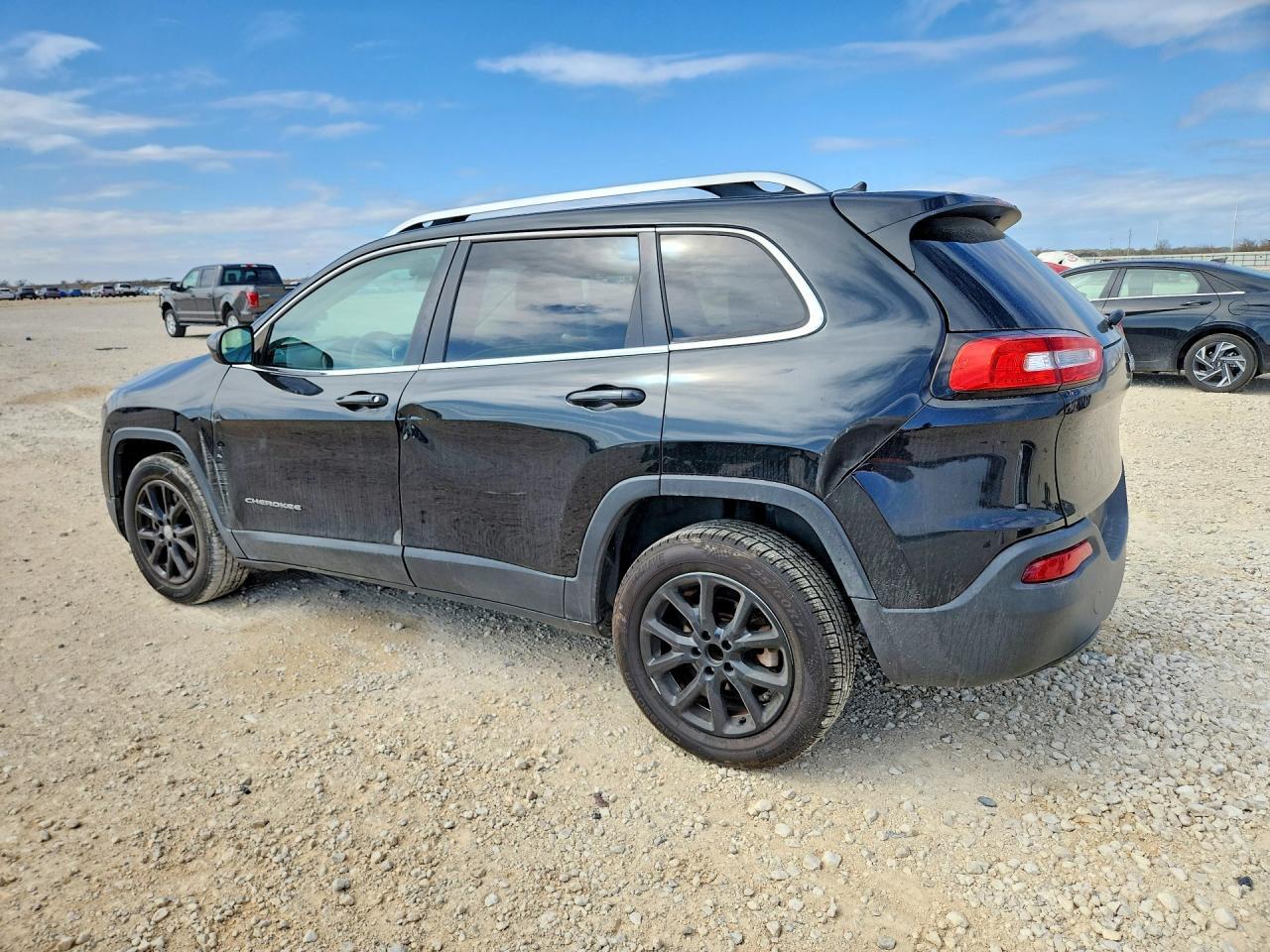 2014 Jeep Cherokee Latitude - zdjęcie 2