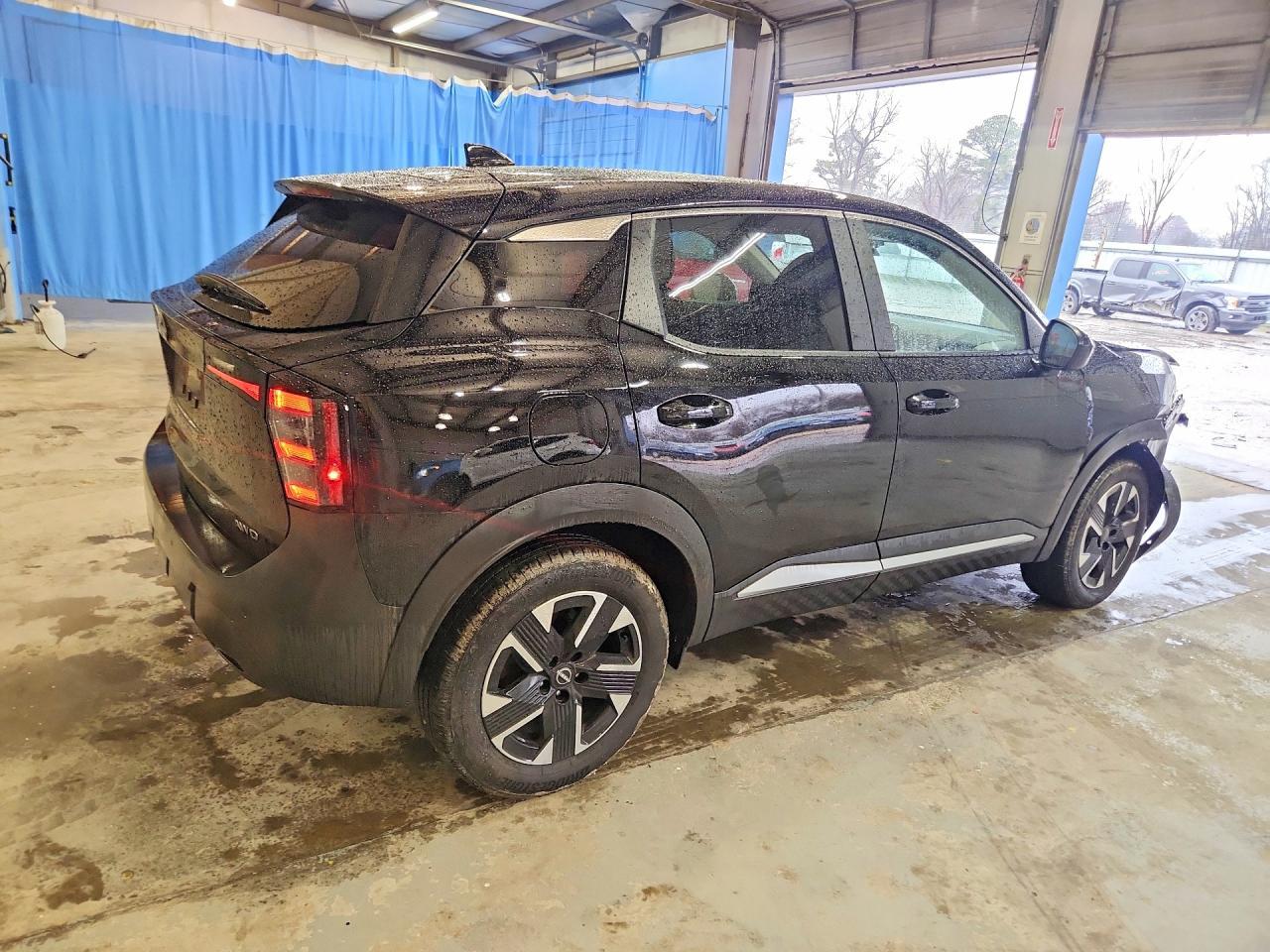 2025 Nissan Kicks Sv - zdjęcie 3