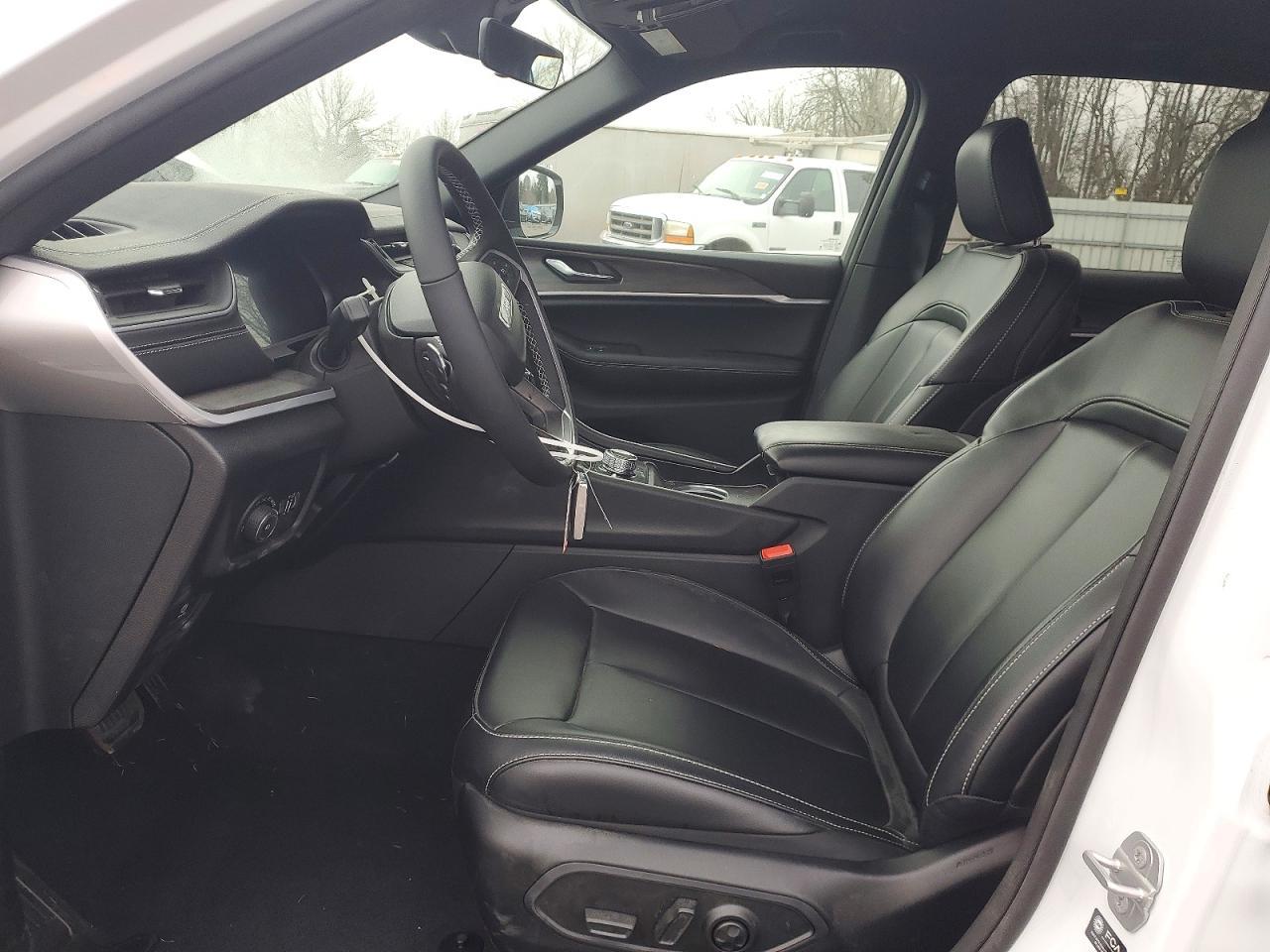 2025 Jeep Grand Cherokee Limited - zdjęcie 7