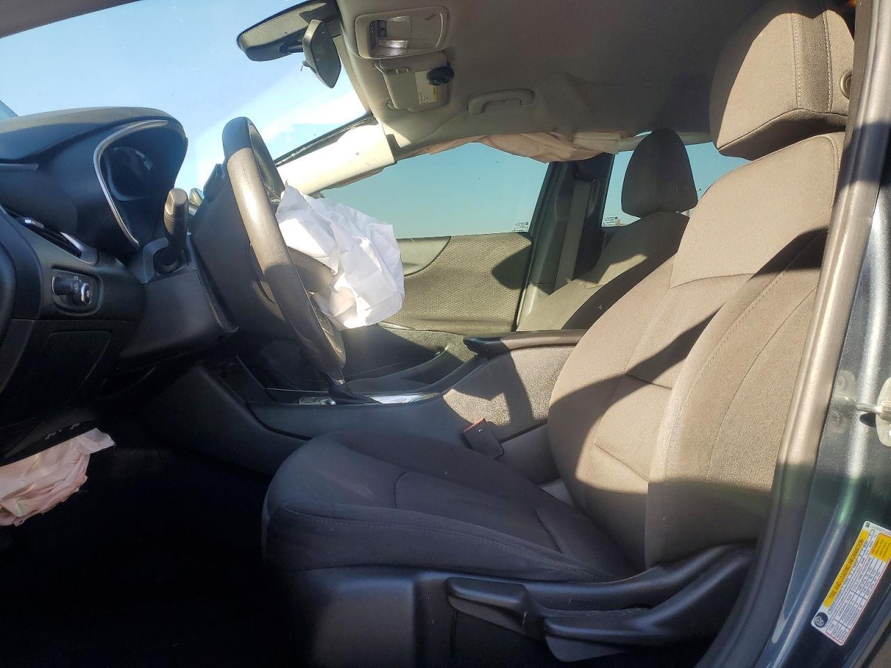 2020 Chevrolet Malibu Ls - zdjęcie 7