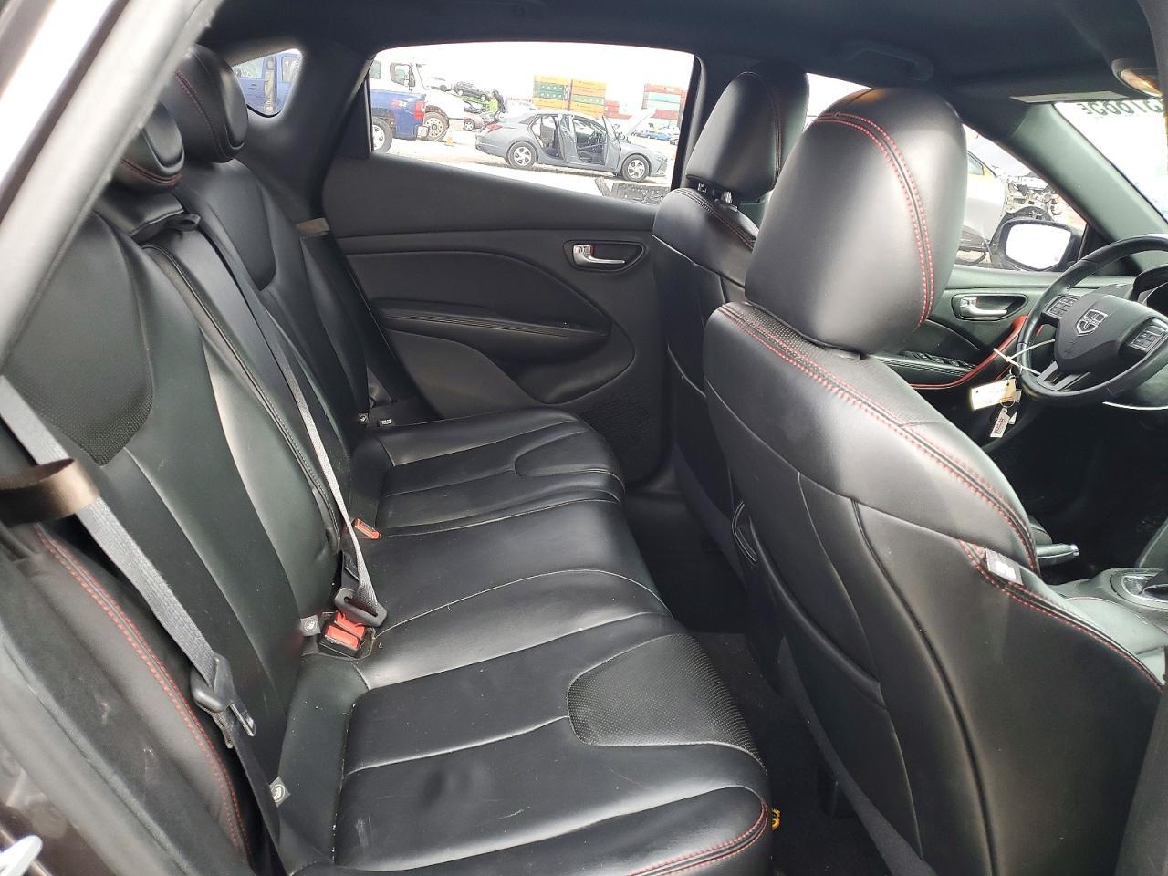 2016 Dodge Dart Gt Sport - zdjęcie 10