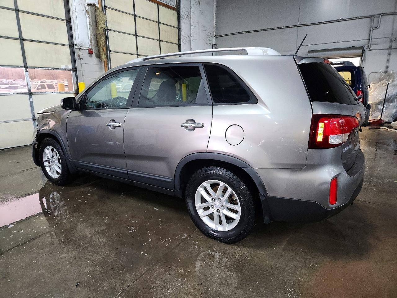 2015 Kia Sorento Lx - zdjęcie 2