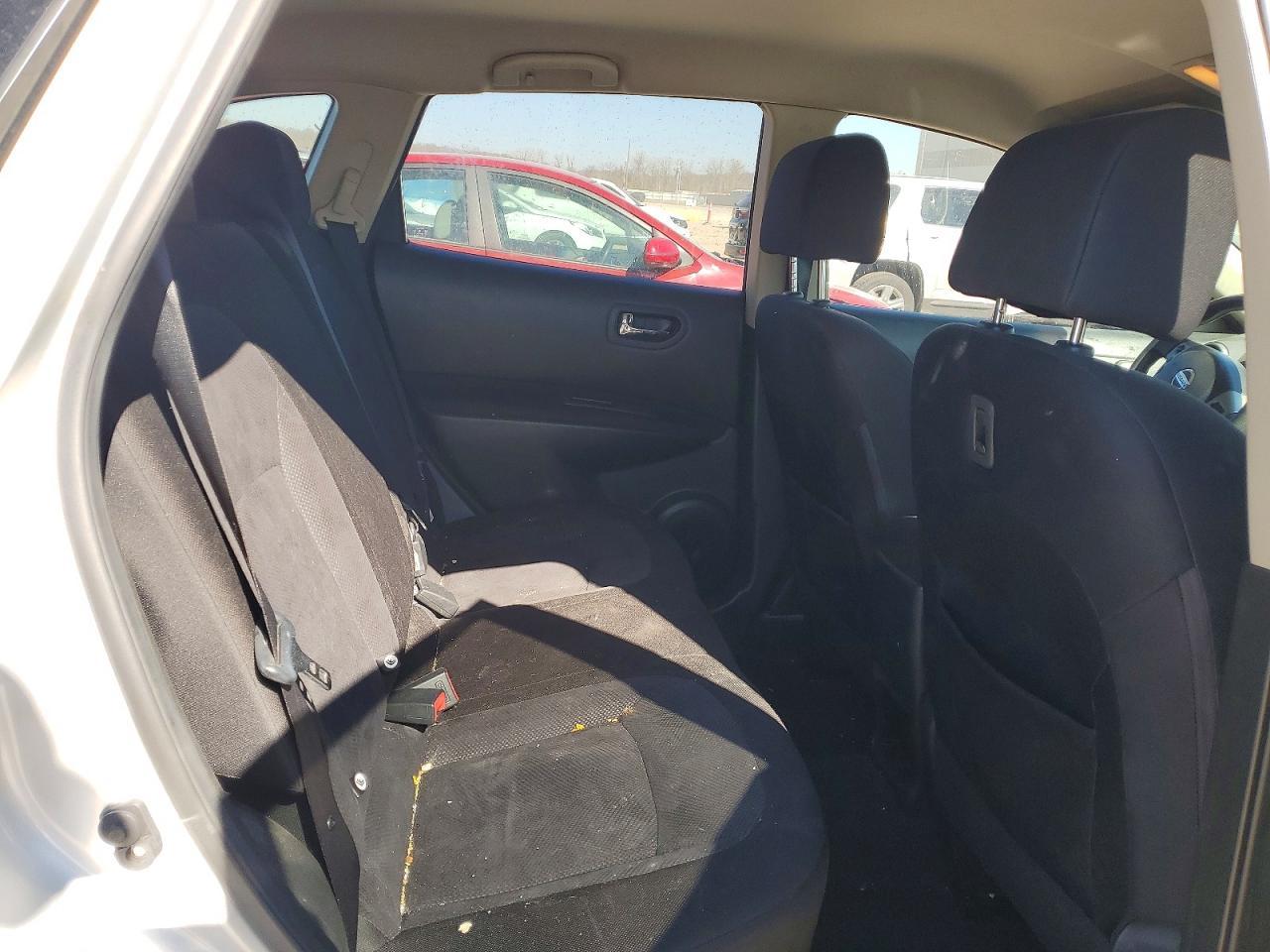 2013 Nissan Rogue S - zdjęcie 11