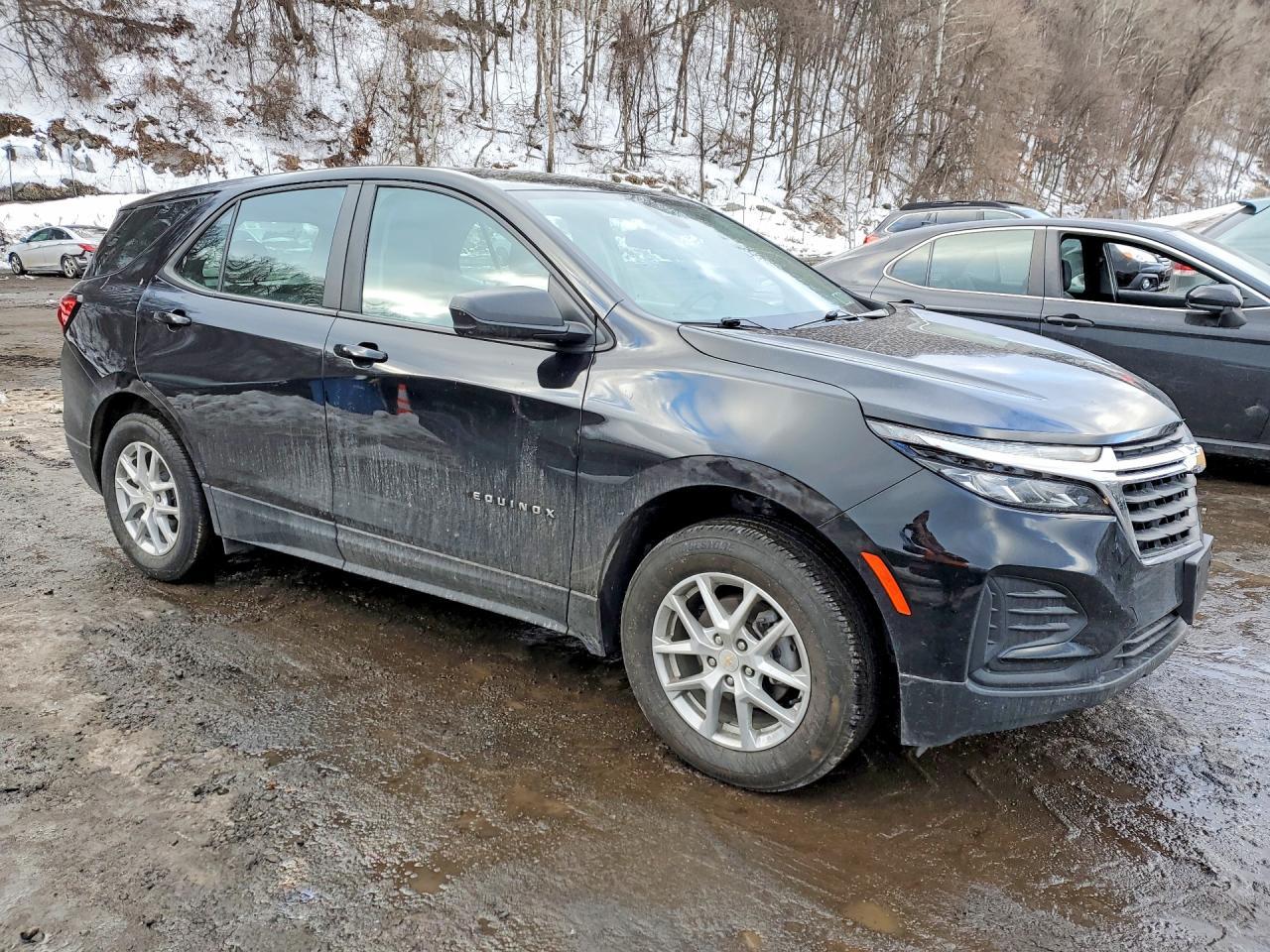 2024 Chevrolet Equinox Ls - zdjęcie 4