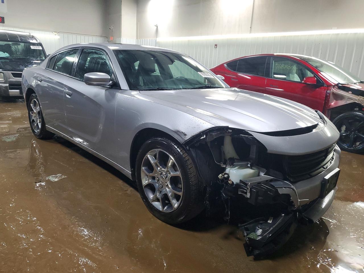2016 Dodge Charger Sxt - zdjęcie 4