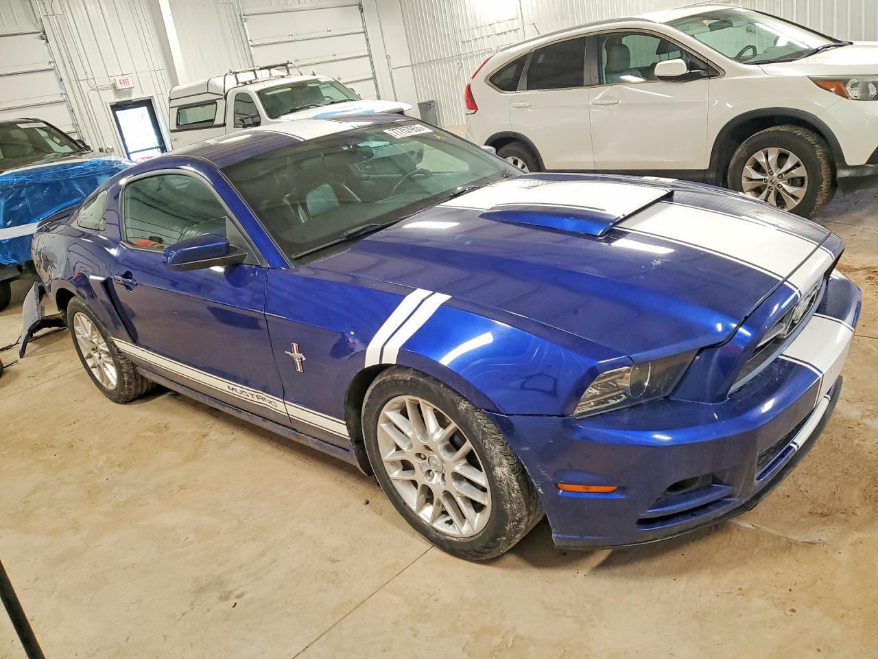 2014 Ford Mustang - zdjęcie 4