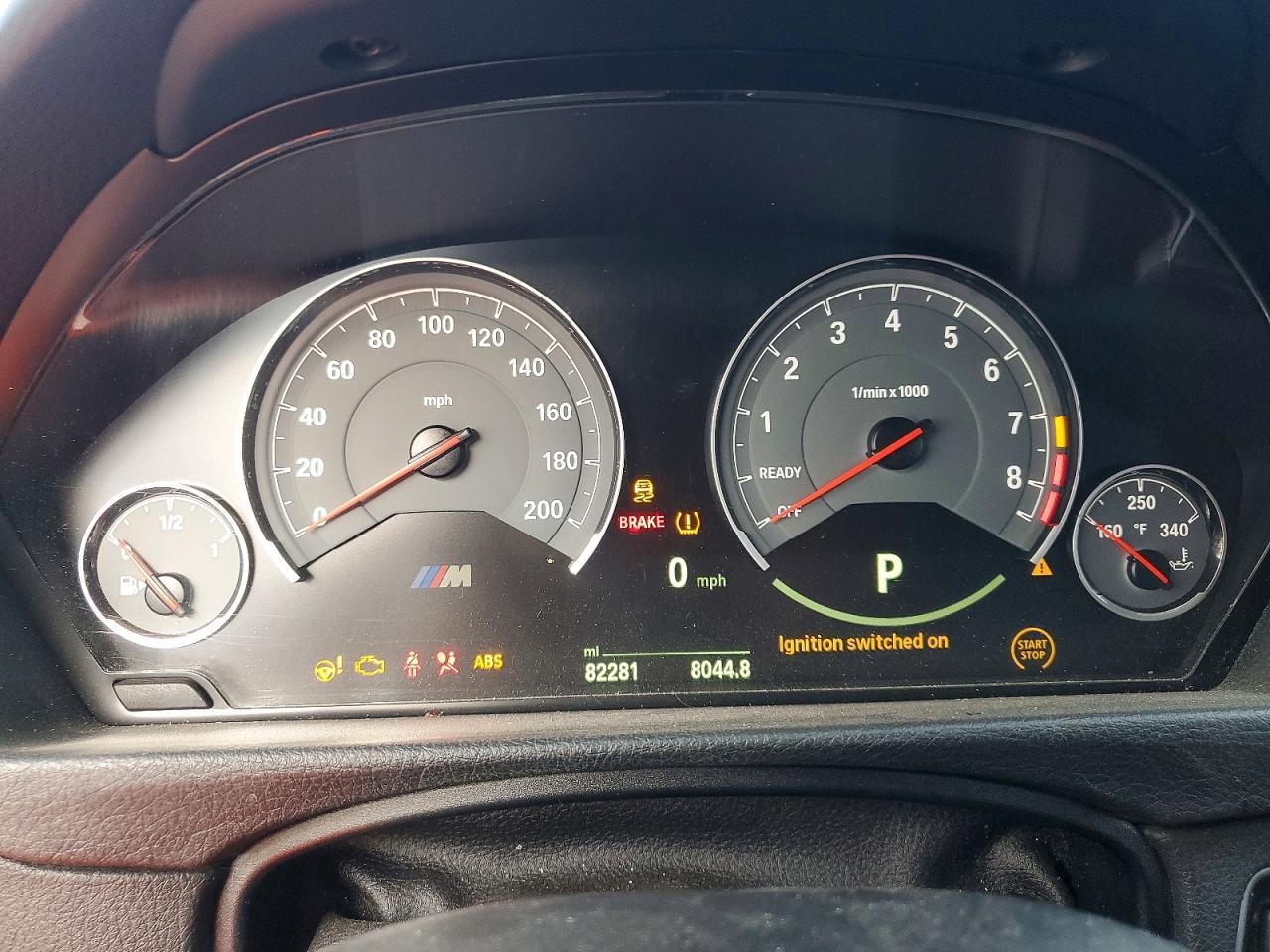 2015 BMW M4 - zdjęcie 9