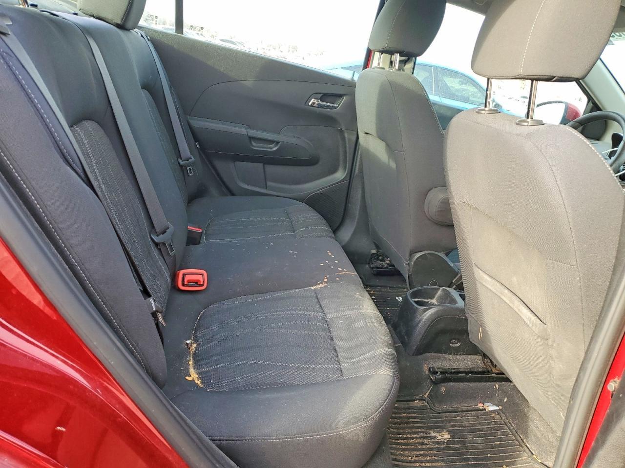 2016 Chevrolet Sonic Lt - zdjęcie 10