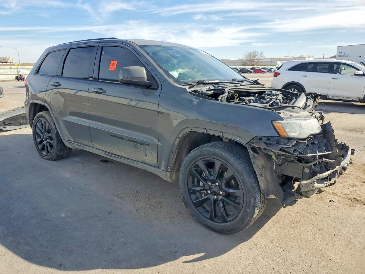 2019 Jeep Grand Cherokee Laredo - zdjęcie 4