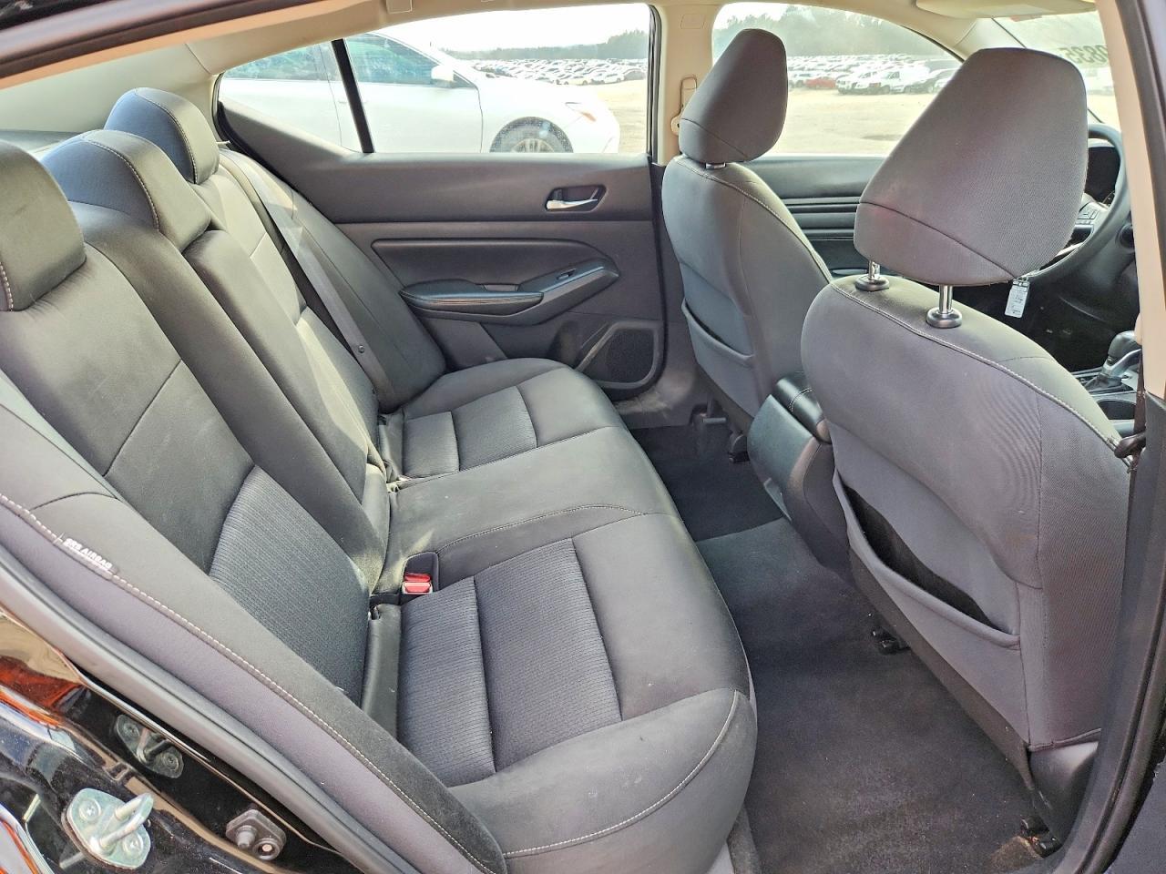 2020 Nissan Altima S - zdjęcie 10