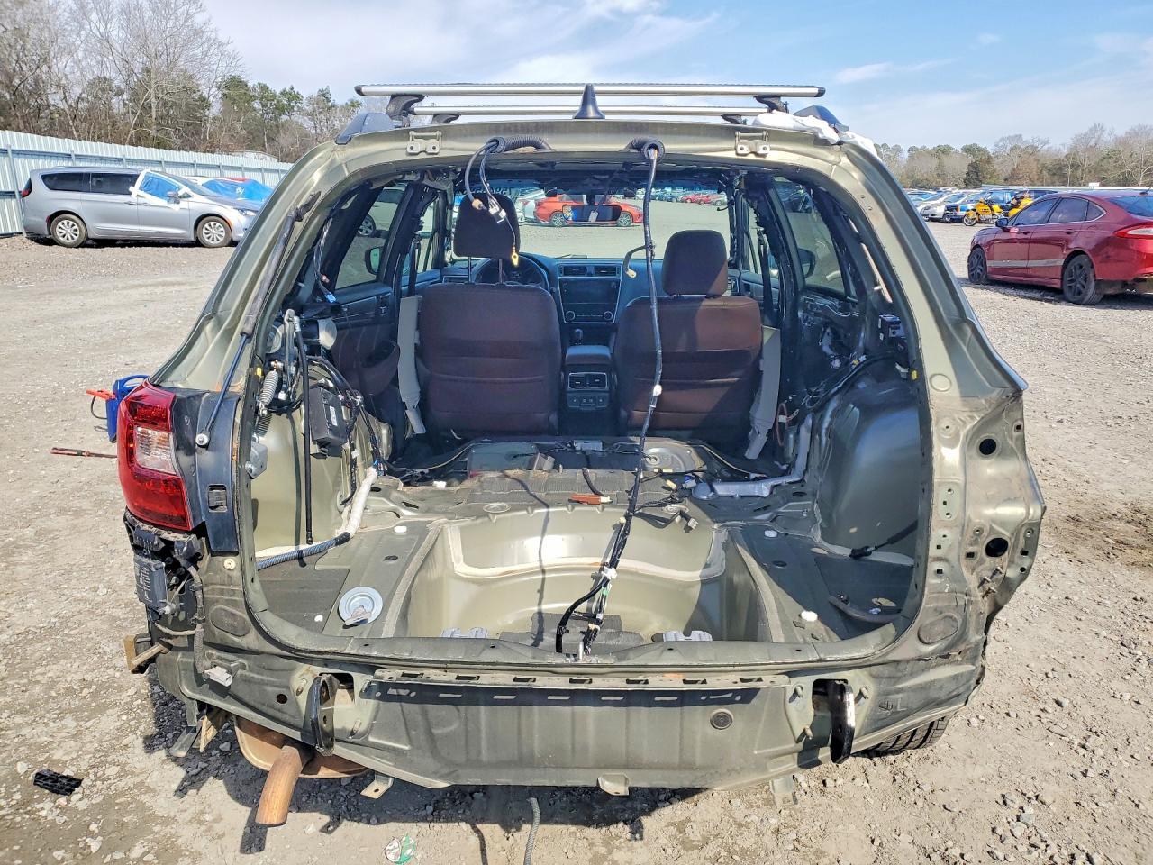 2019 Subaru Outback Touring - zdjęcie 6