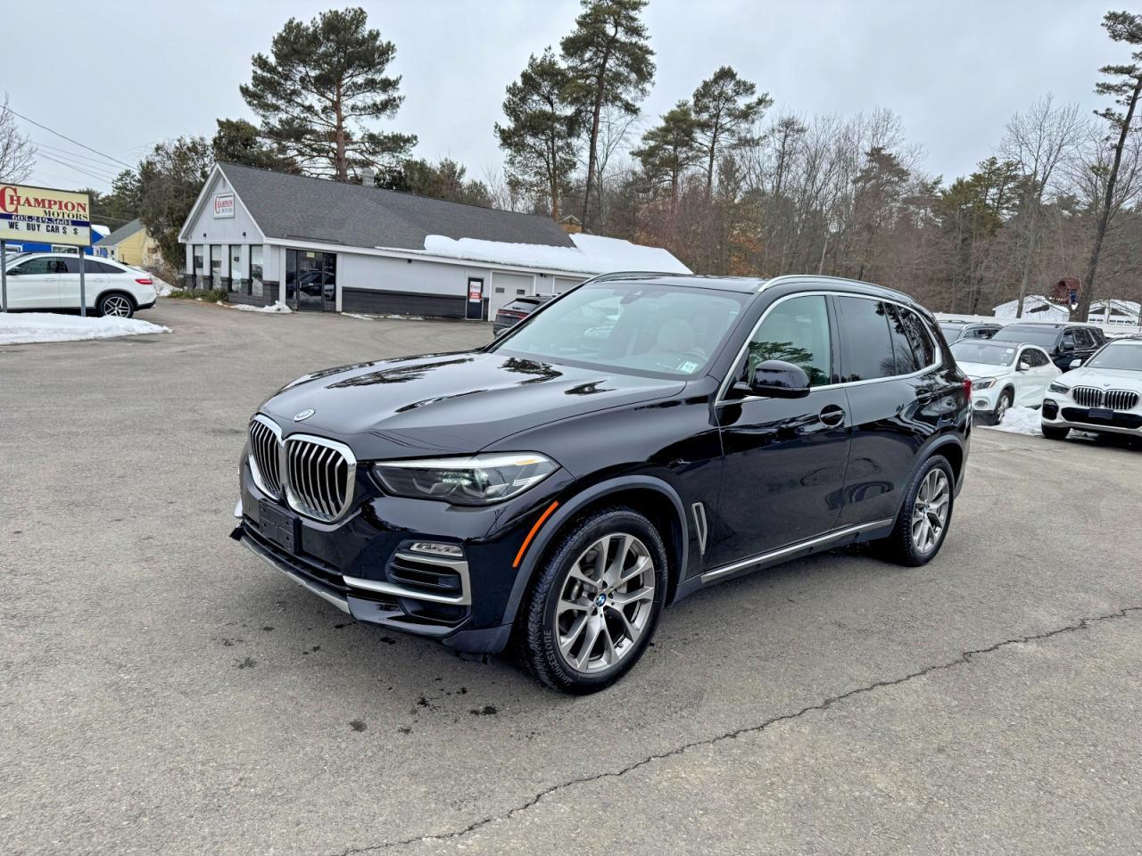 2019 BMW X5 xDrive40I - zdjęcie główne