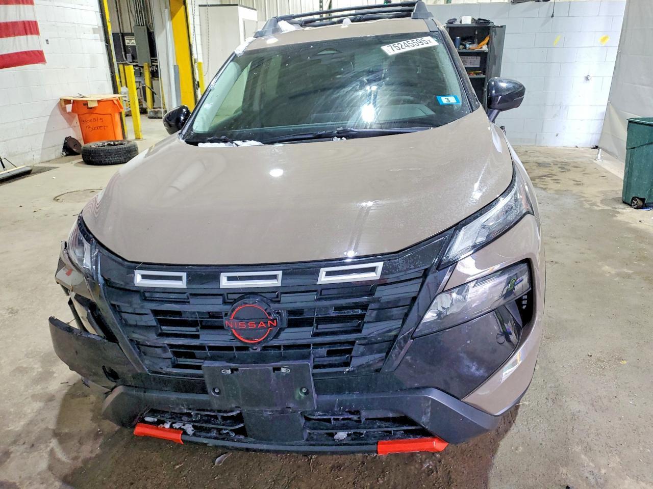 2025 Nissan Rogue - zdjęcie 5