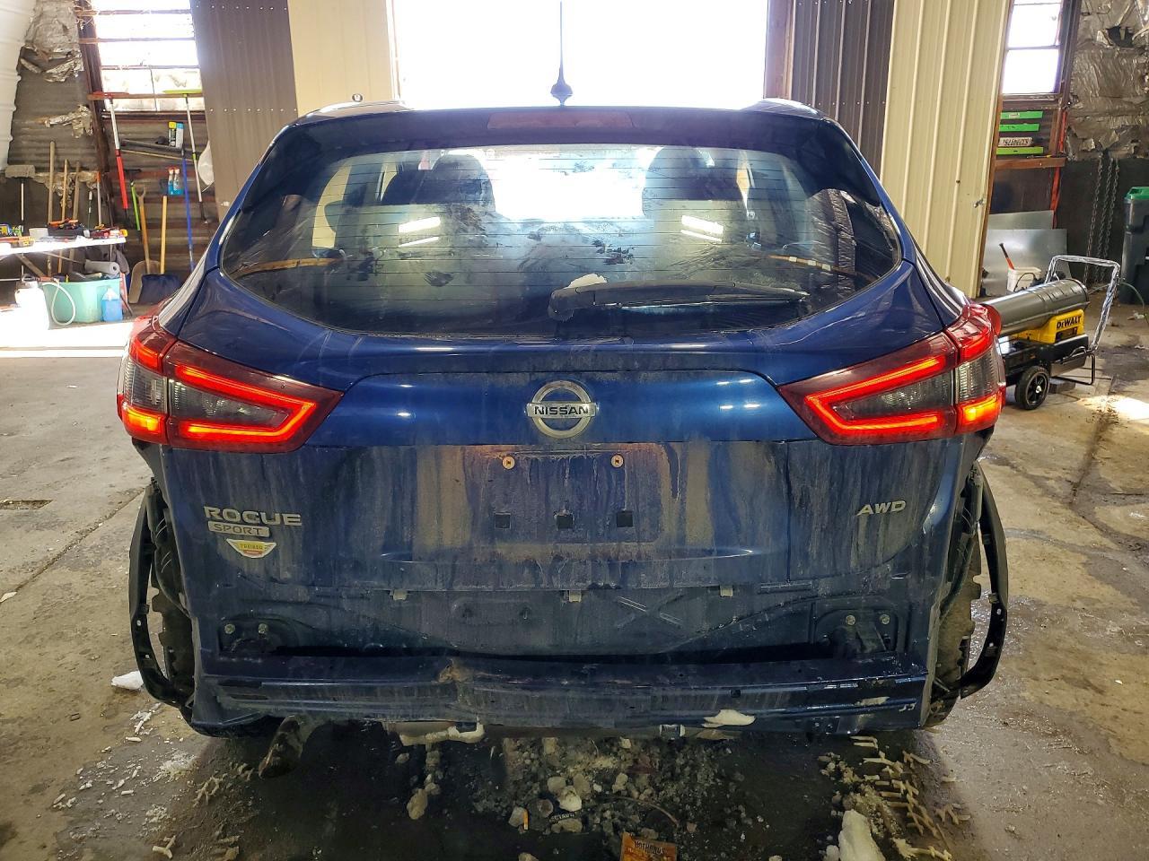 2022 Nissan Rogue Sport S - zdjęcie 6