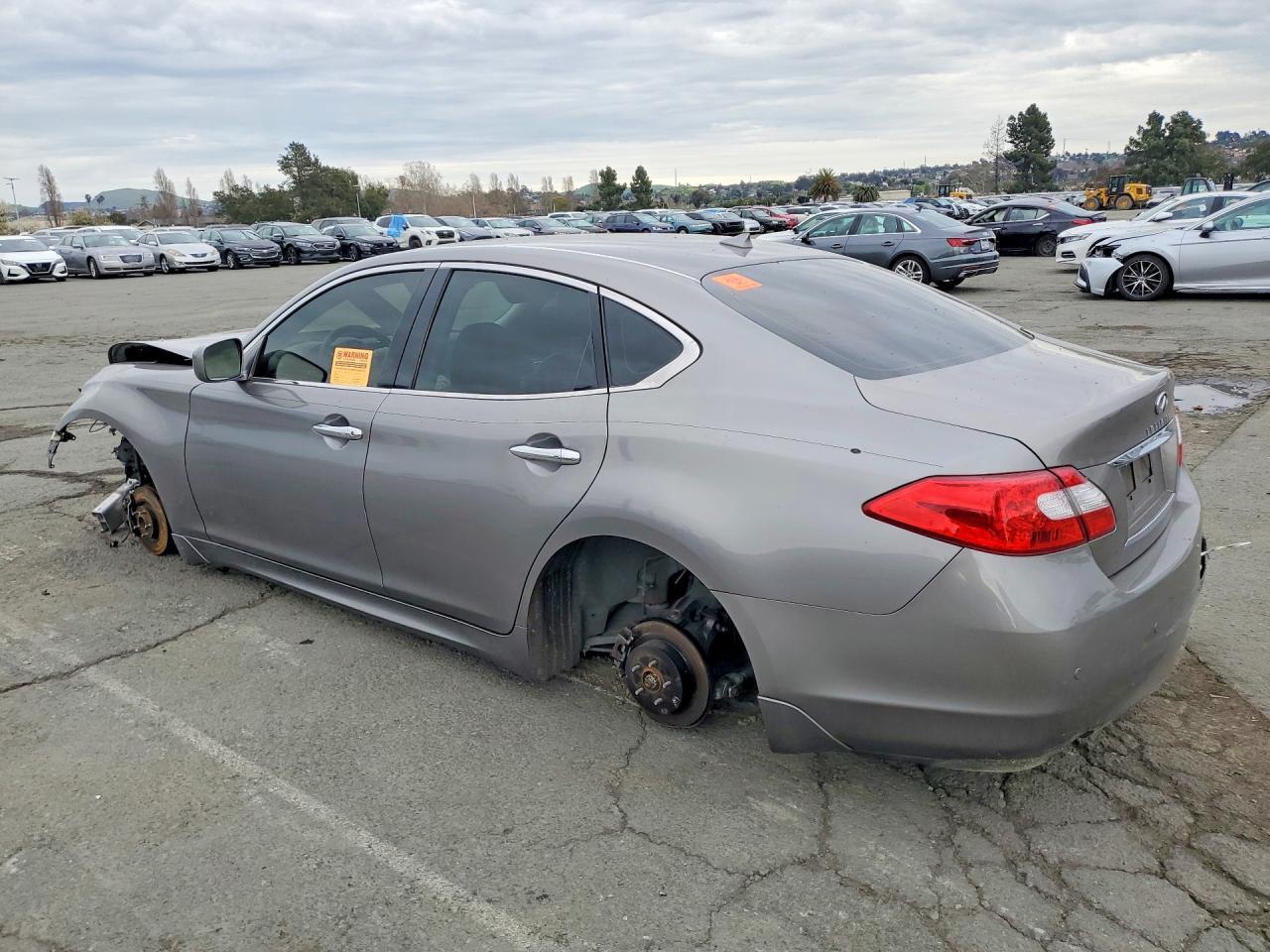 2013 Infiniti M37 Base - zdjęcie 2