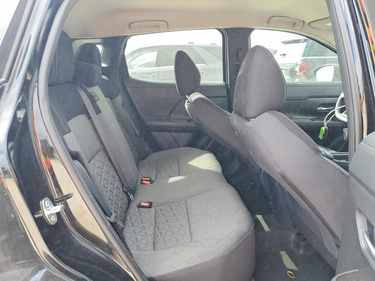 2025 Nissan Kicks Sv - zdjęcie 11