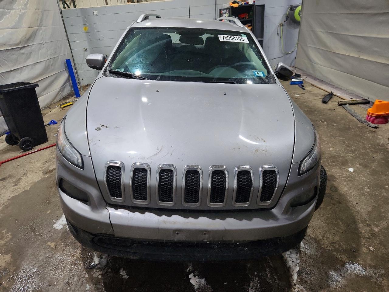 2016 Jeep Cherokee Latitude - zdjęcie 5