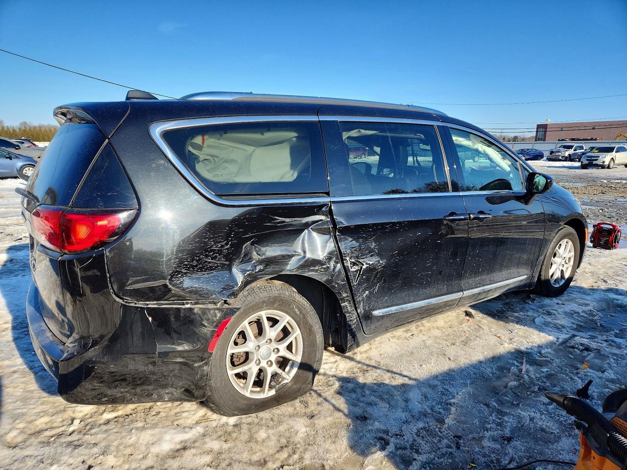 2020 Chrysler Pacifica Touring L - zdjęcie 3