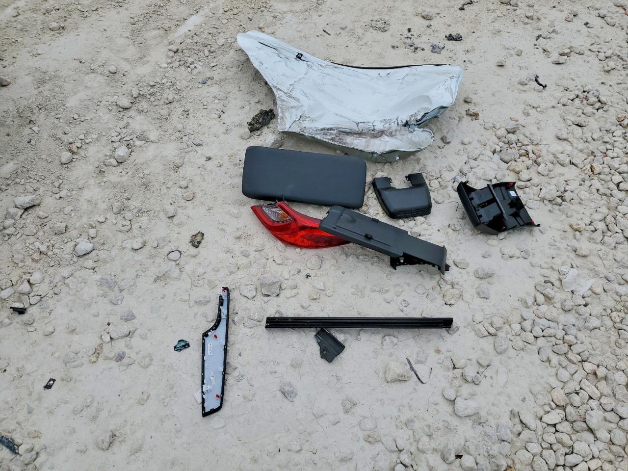 2026 Toyota Camry Se - zdjęcie 12