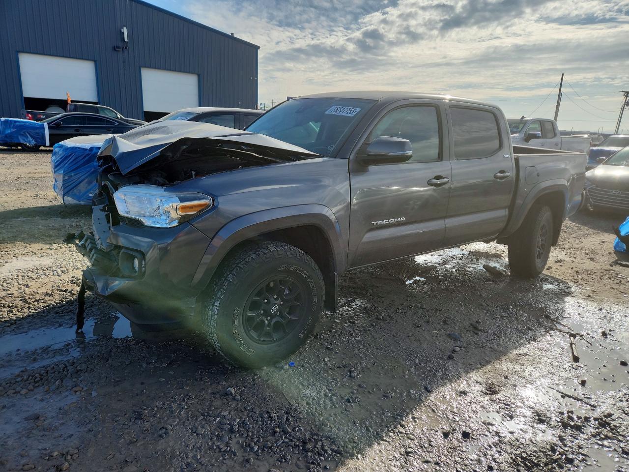 2021 Toyota Tacoma - zdjęcie główne