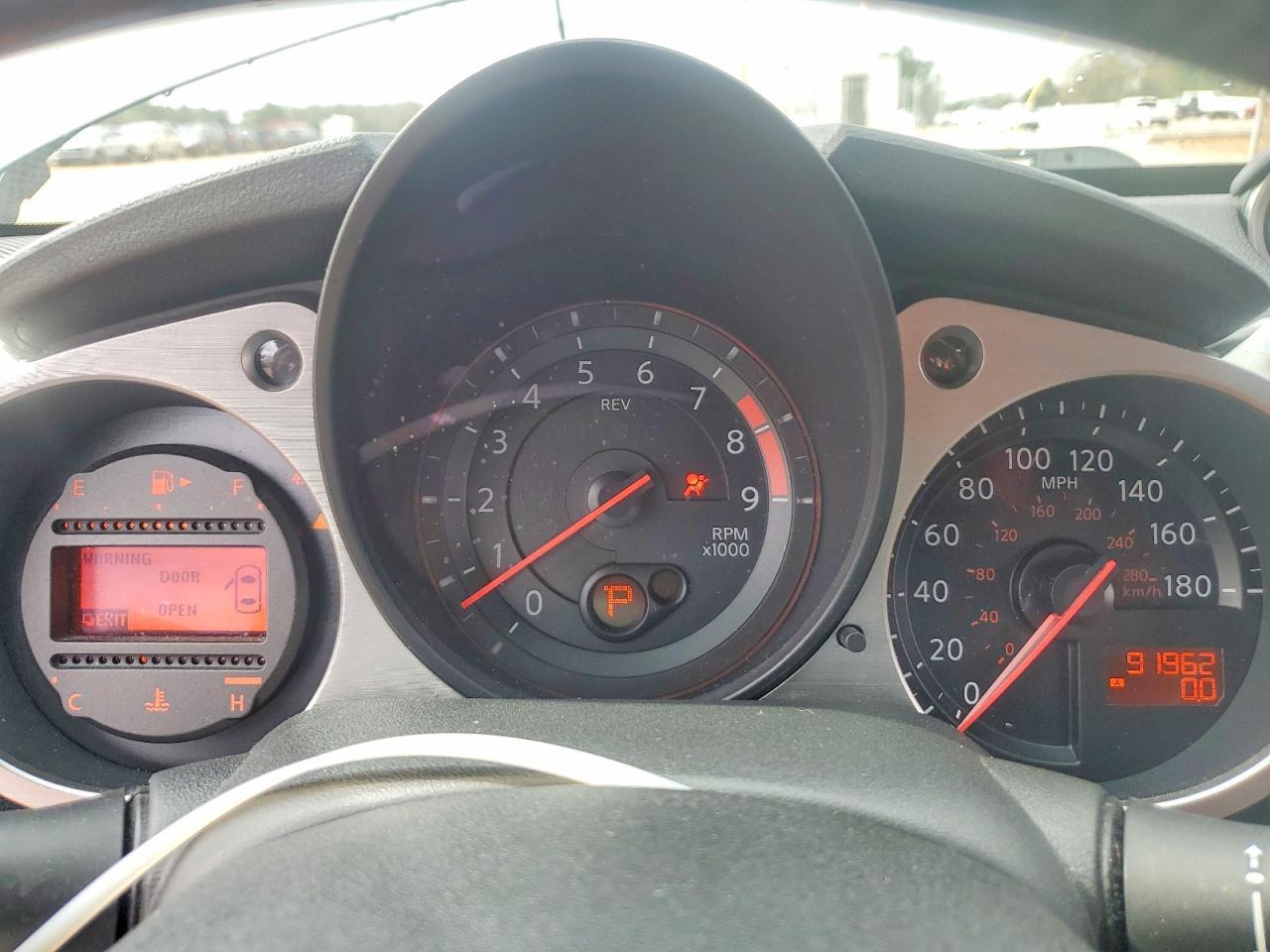 2014 Niss 370Z Base - zdjęcie 9