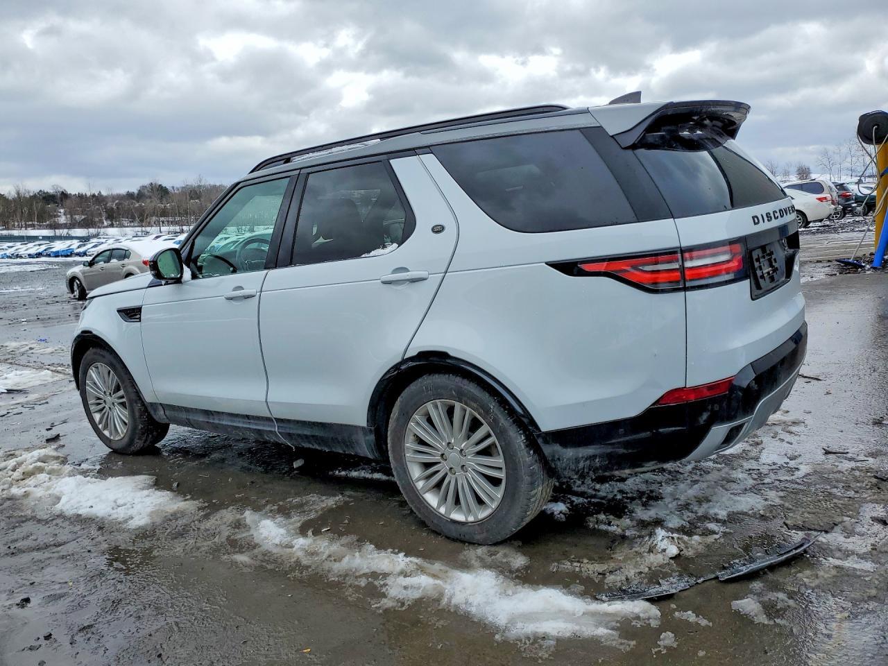 2018 Land Rover Discovery Hse Luxury - zdjęcie 2