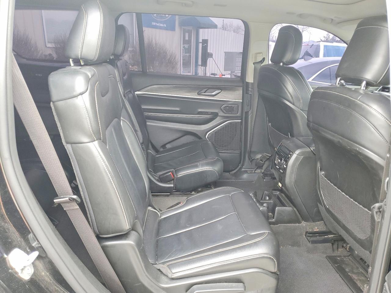 2021 Jeep Grand Cherokee L Limited - zdjęcie 11