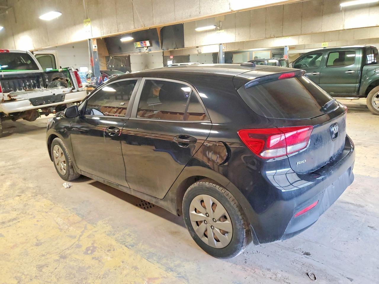 2019 Kia Rio 5-Door S - zdjęcie 2