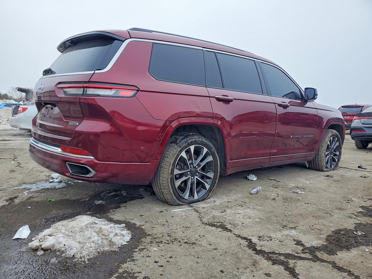 2022 Jeep Grand Cherokee L Overland - zdjęcie 3